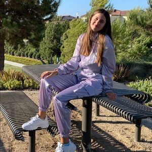 Meet your Posher, Alesia